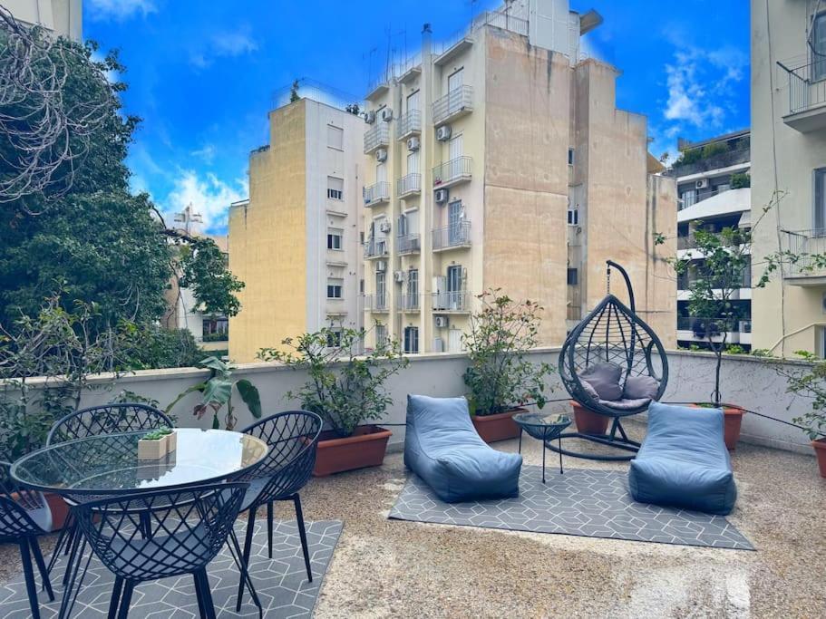 Amazing 3Bdr Apt With Unique Roof Garden In Plaka Ateny Zewnętrze zdjęcie